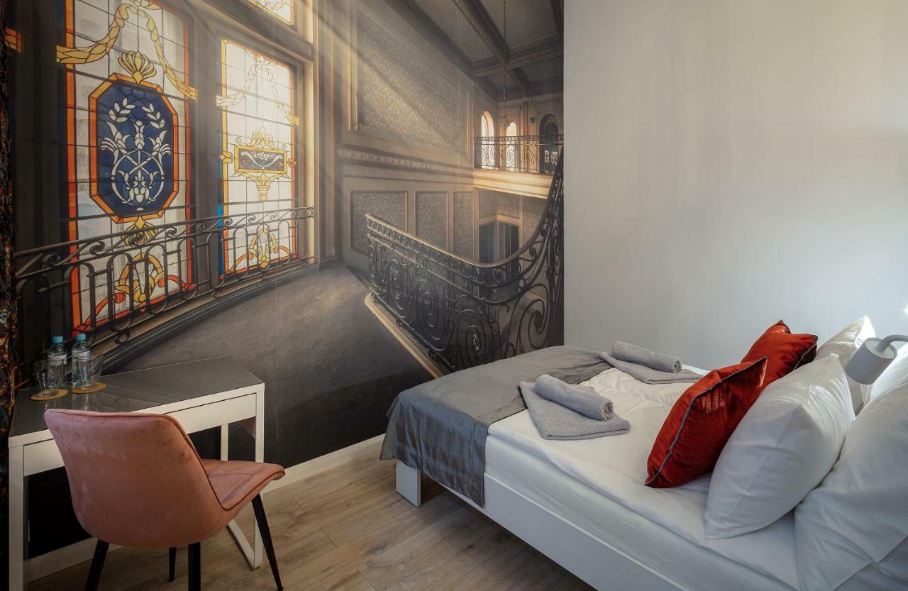 Apartamenty U Tuwima Lodz  Ngoại thất bức ảnh