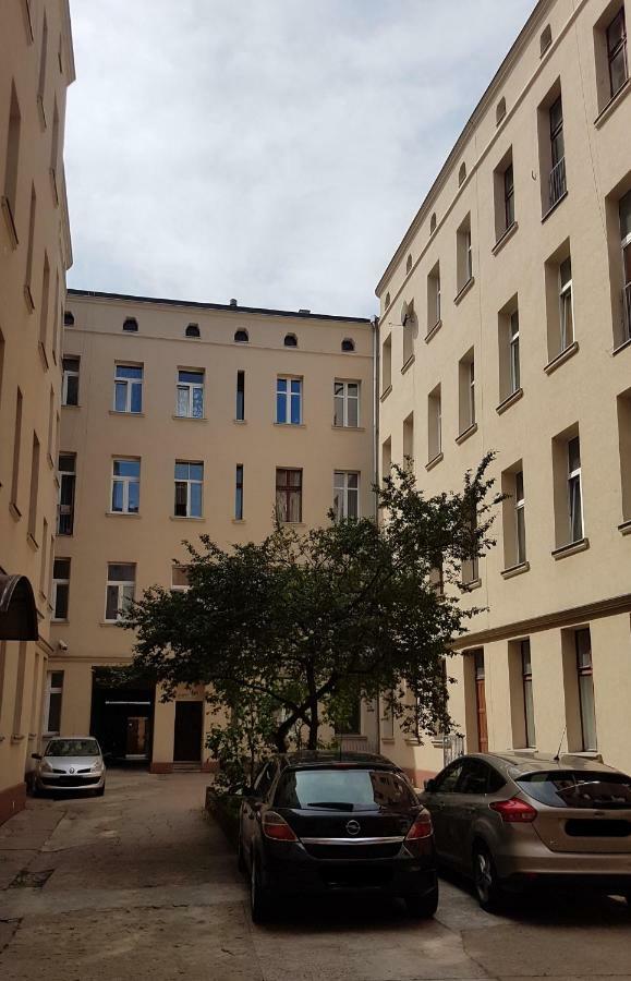 Apartamenty U Tuwima Lodz  Ngoại thất bức ảnh